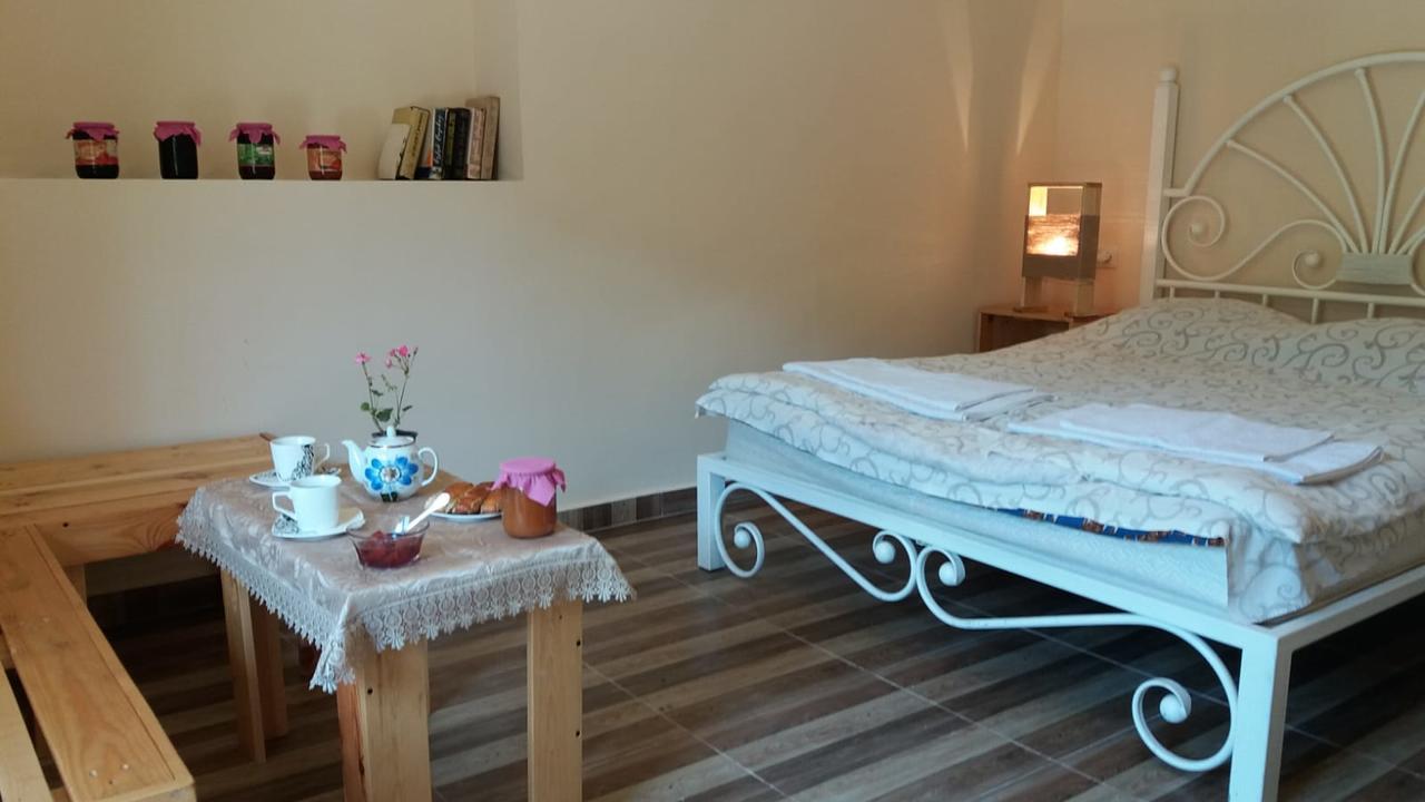 Arami Guest House Дилижан Экстерьер фото